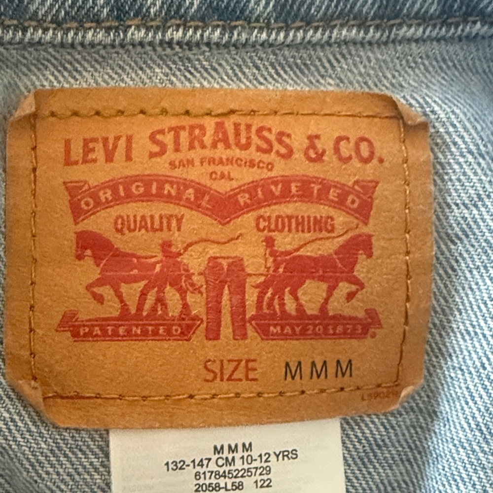 Levi's Kid’s Light Blue Jean Jacket Sz 10/12 - Picture 7 of 8
